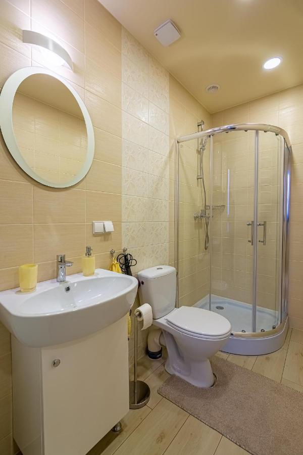 Liux Apartamentai Kaunas Extérieur photo