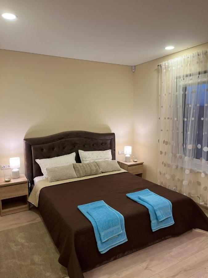 Liux Apartamentai Kaunas Extérieur photo