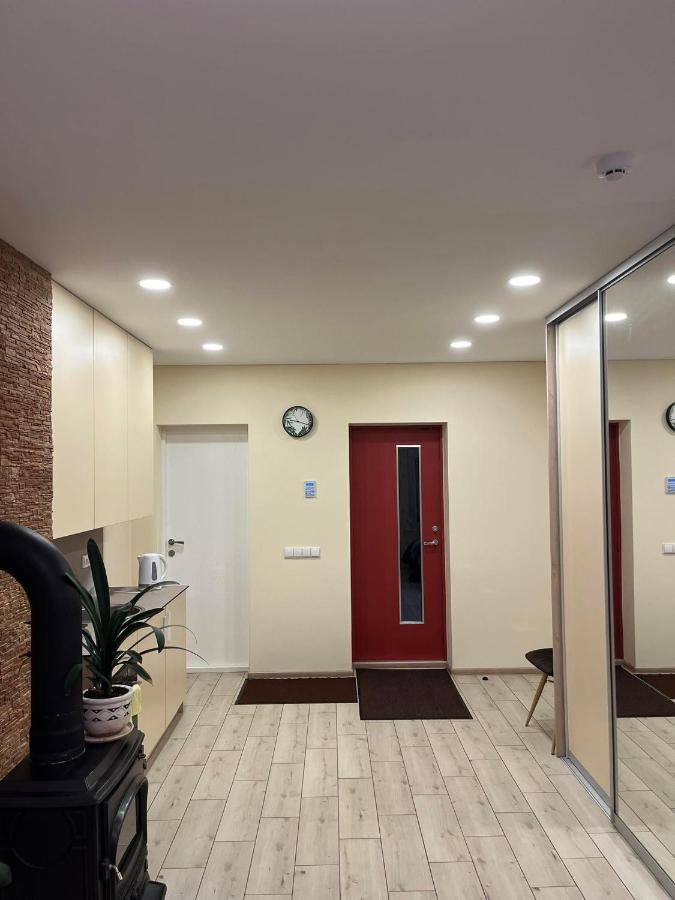 Liux Apartamentai Kaunas Extérieur photo