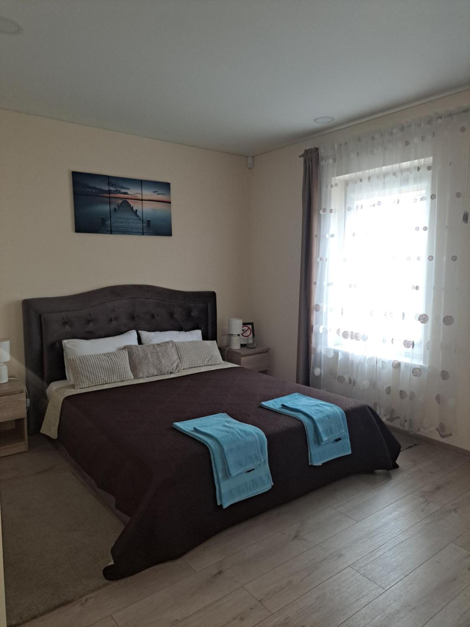 Liux Apartamentai Kaunas Extérieur photo