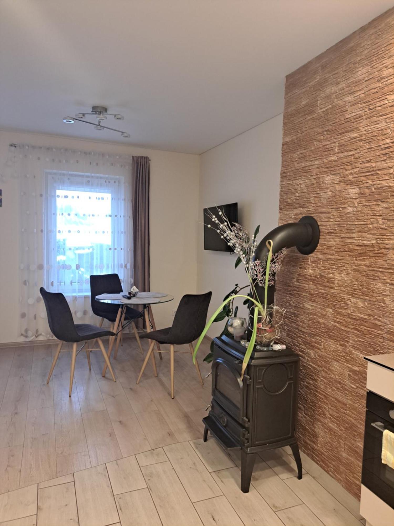 Liux Apartamentai Kaunas Extérieur photo